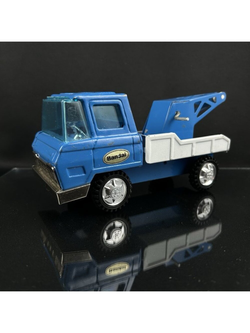 Vintage Bandai Tow Truck 7" Pressed Steel Toy Truck Made in Japan